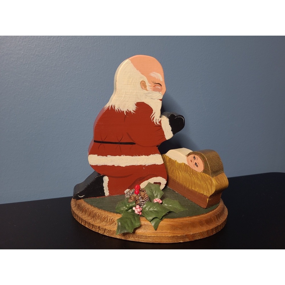 Vintage wood carved‎ Santa and baby Jesus 7"